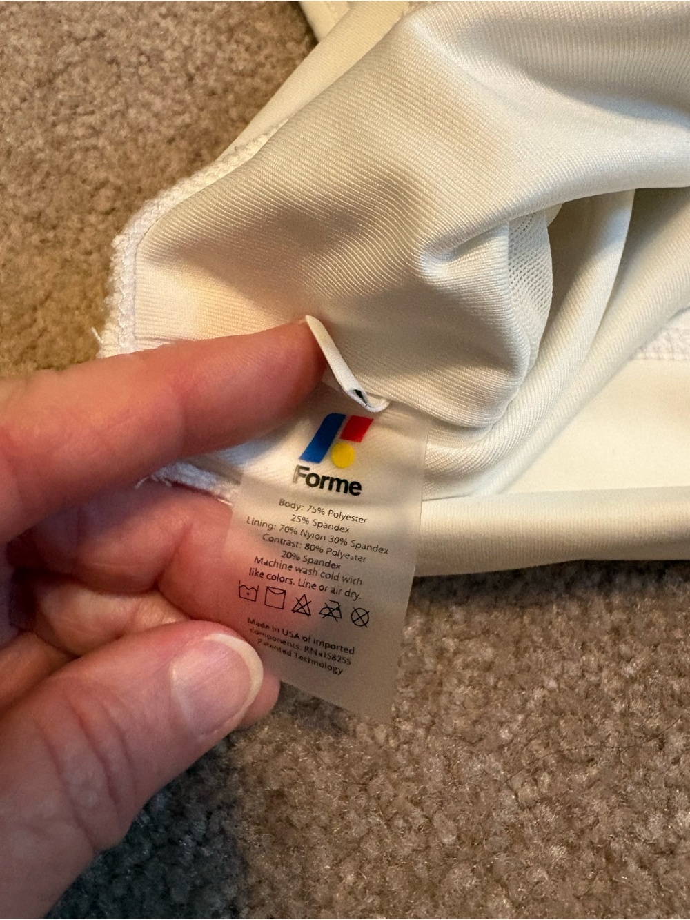 White Sports Forme Crop bra with Back Keyhole - Picture 4 of 4